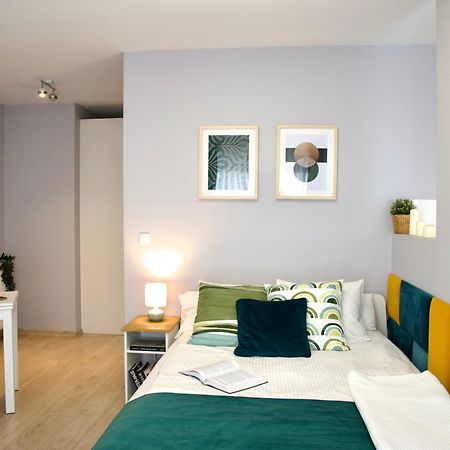 Krakow Apartments - Solna Studio & Apartments Bagian luar foto